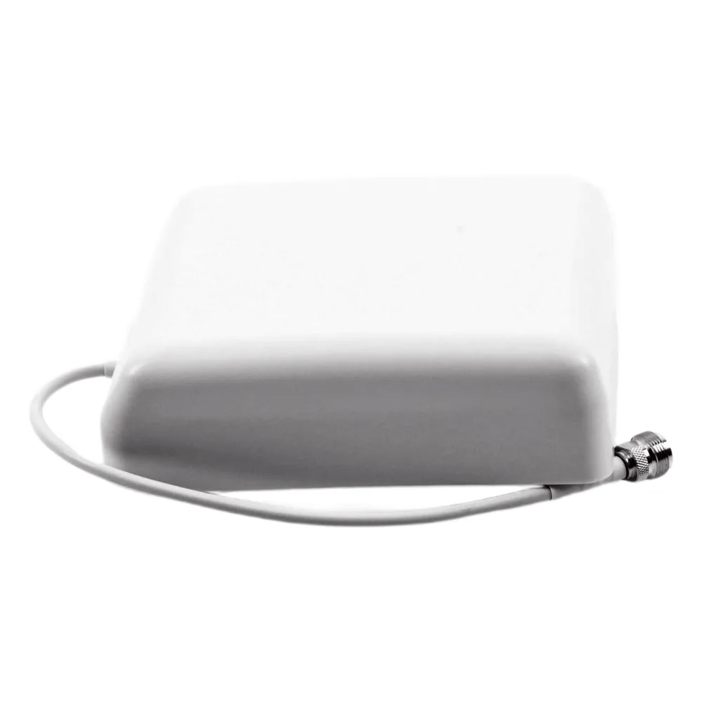 Antena Direccional tipo Panel / LTE 698-2700 MHz / 4 Bandas / Ganancia 5-8 dBi / Polarización Vertical / Montaje Pared