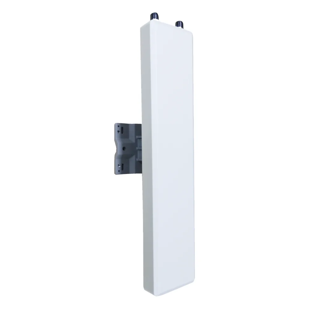 Antena Sectorial de 70° de Apertura en 2.4 GHz de 14 dBi, Conectores N-Hembra, Polaridad Cruzada