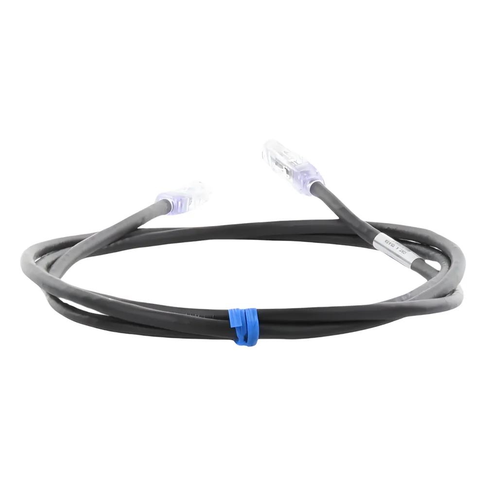 Cable de Parcheo UTP Categoría 6, con Plug Modular en Cada Extremo - 1.5 Metros (4.92 Pies) - Negro – vista 3