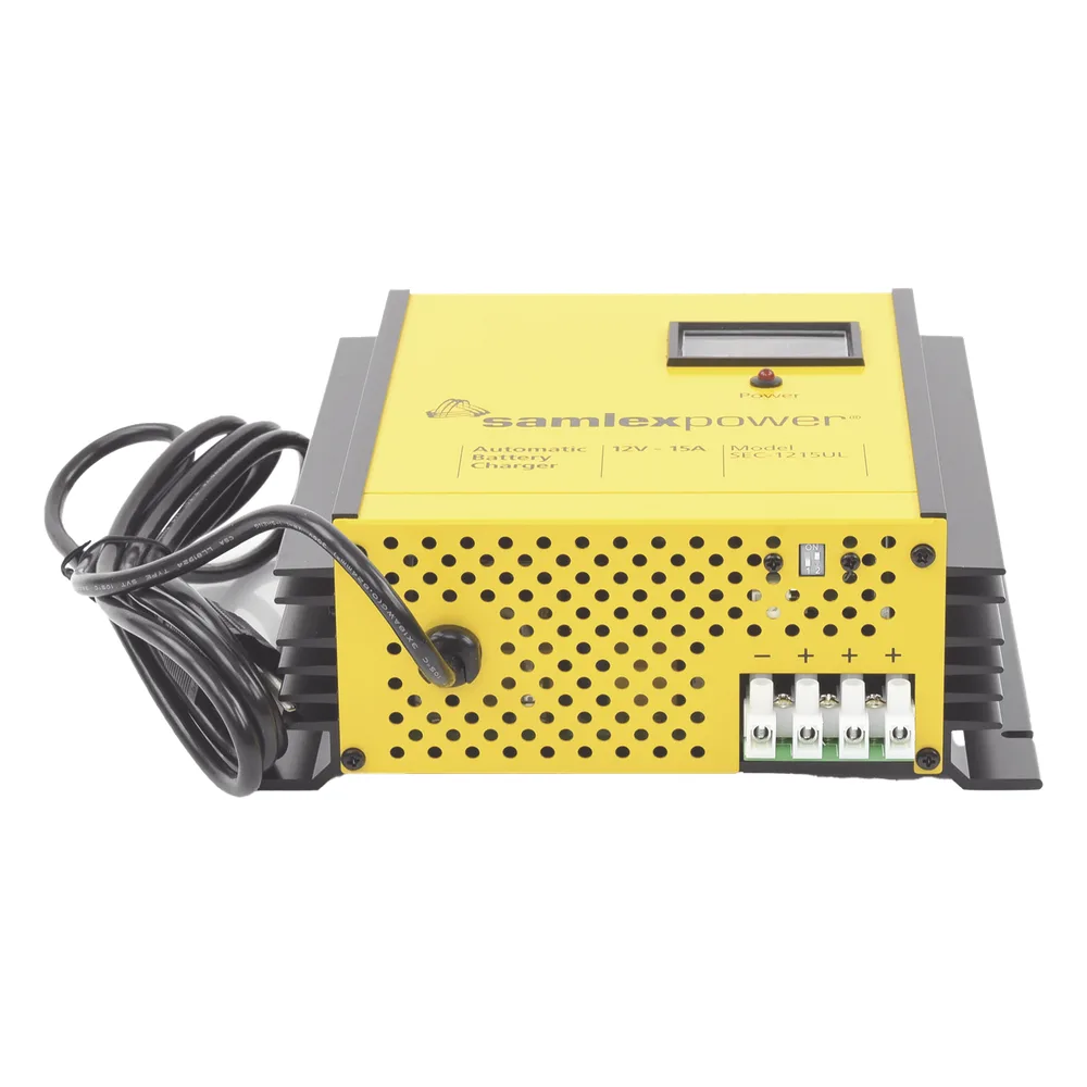Cargador de Baterías de Plomo Ácido 12 Volts, 15 A / Bancos de 100 a 200 Ah