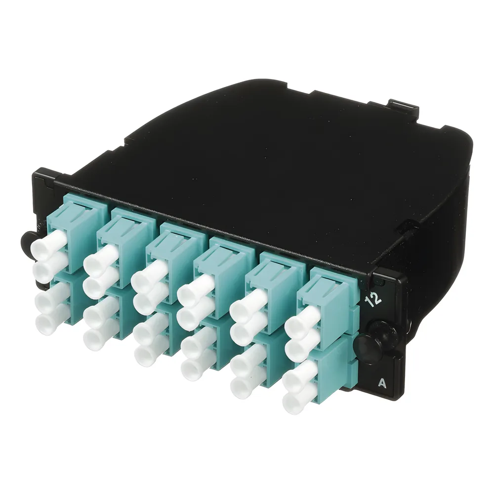 Casete OptiCom de Fibra Óptica Multimodo OM3, Con 2 Conectores MPO a 12 LC Duplex, Polaridad Método A, Pérdida de Inserción Estándar – vista 3