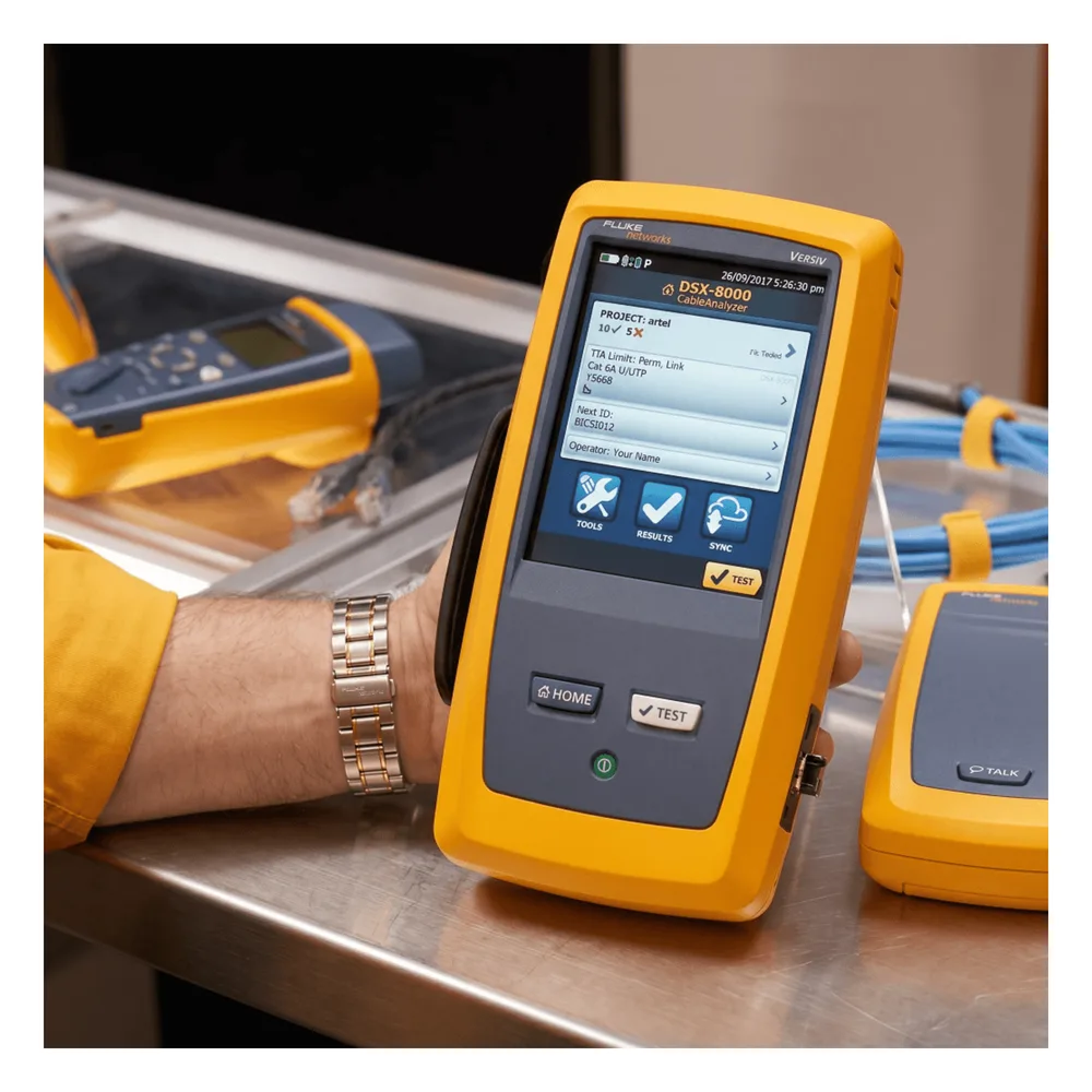 Certificador CertiFiber Pro Quad, para Fibra Óptica Multimodo 50µm y Monomodo, Con WiFi Integrado y Pantalla LCD de 5.7 Pulgadas (14.48 cm), Versión Internacional – vista 3