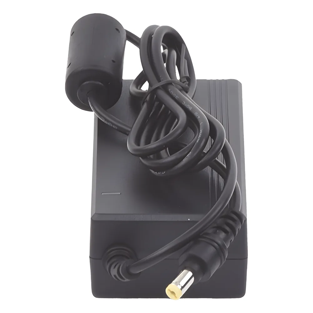 Fuente de Poder Regulada 48 Vcc / 1.35 A / Conector Tipo Plug – vista 4