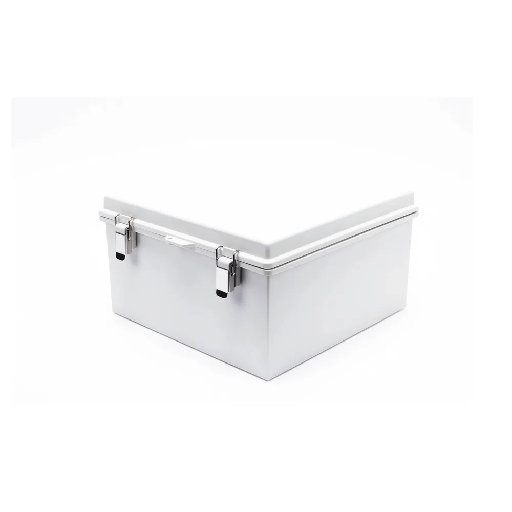 Gabinete de Plástico ABS, Uso en Intemperie ip66 (300 x 300 x 180 mm) Cierre por Broche Inoxidable y Permite Cerrado con Candado y Llave (Perno 5mm) No Incluido – vista 3