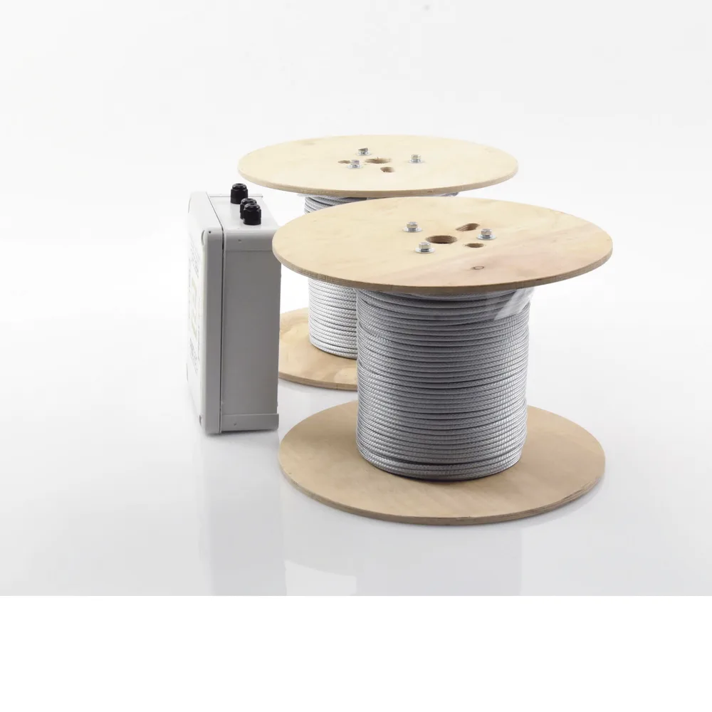 Kit de Cable Sensor Perimetral IRONCLAD / 305 m (1,000 ft) / 2 Zonas de 152 m (500 ft) / Detección por Análisis de Vibración / Tarjeta LPU400 Incluida / Calibración por Software – vista 3