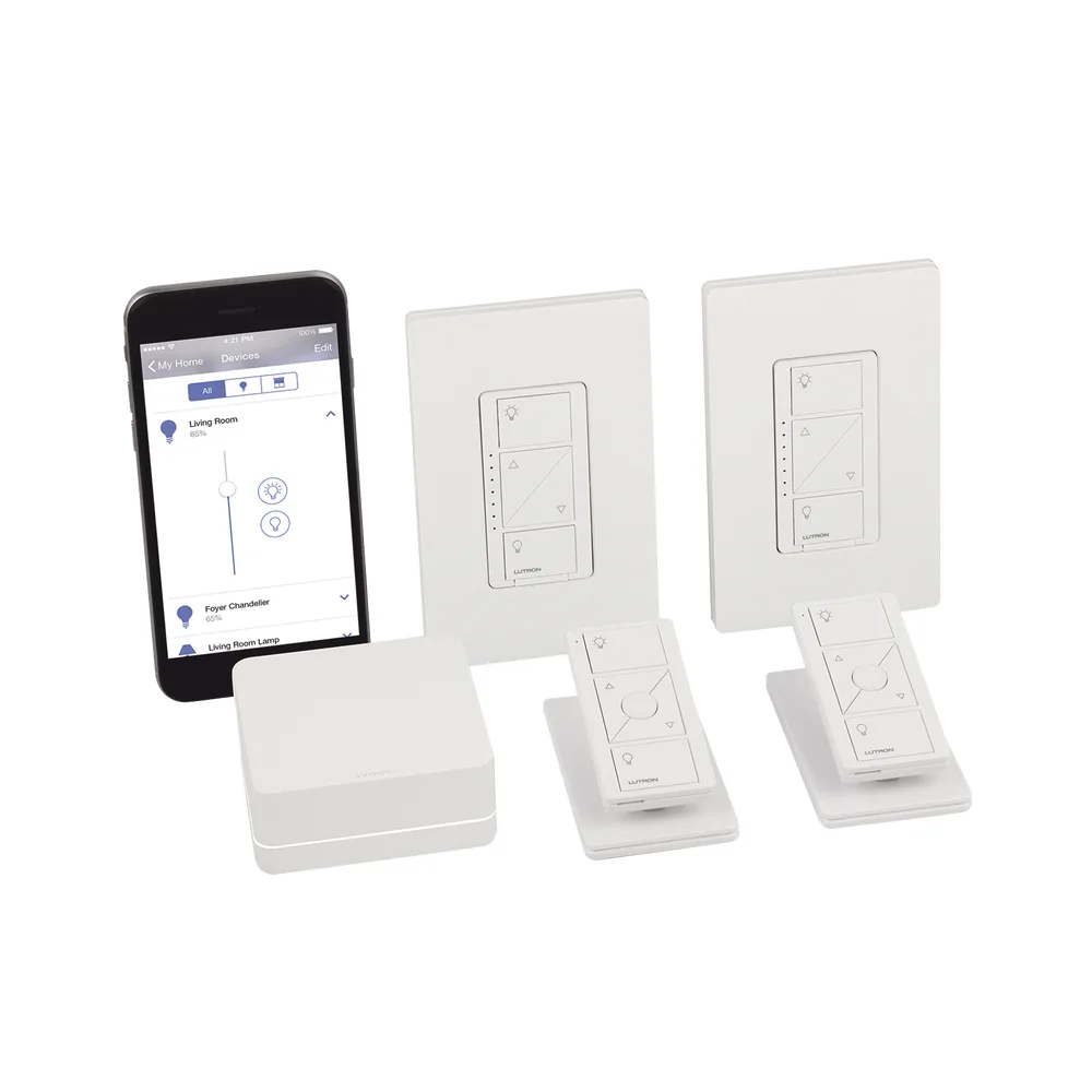 Kit de inicio de iluminación inteligente con hub Smart Bridge, 2 atenuadores de pared sin neutro, 2 controles Pico con pedestal de mesa y 2 placas, Caseta Wireless – vista 2