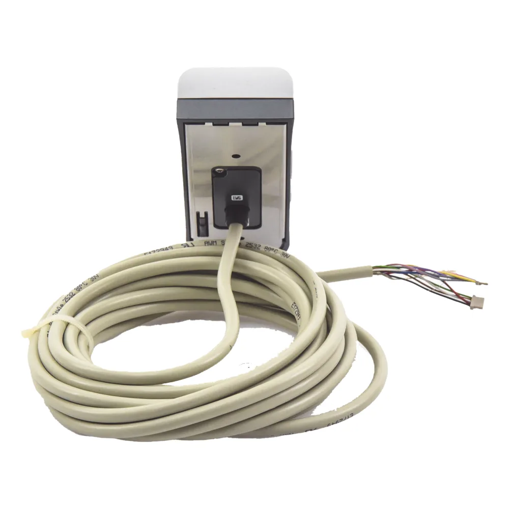 Lector de códigos QR / tarjetas convencionales y tarjetas virtuales via BLUETOOTH y NFC / Administración en la NUBE / Salida WIEGAND compatible con cualquier panel de acceso /NVITE – vista 3