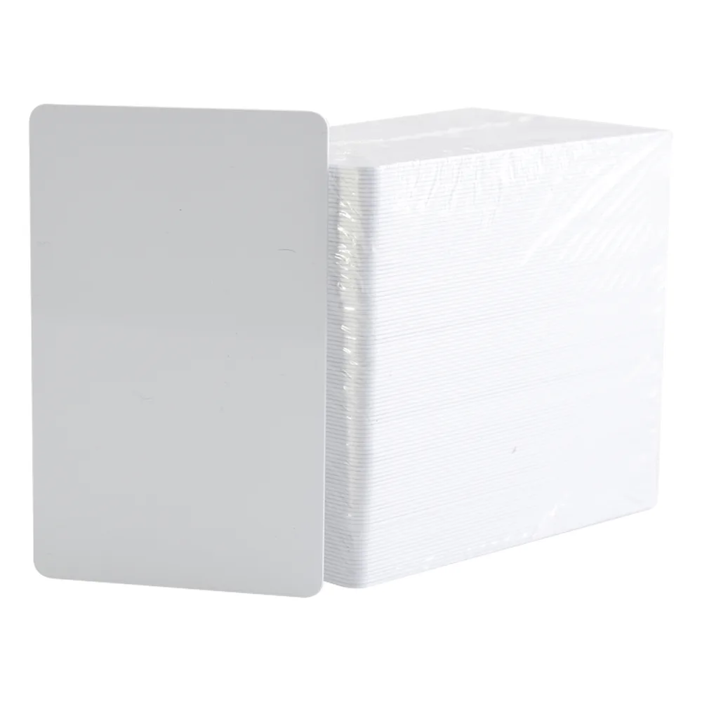 Paquete de 500 tarjetas de PVC UltraCard 30 mil CR80/ Diseñadas para impresión/ Sin Tecnología
