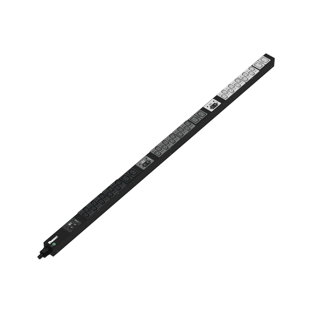 PDU Básico para Distribución de Energía, Enchufe de Entrada NEMA L15-30P, Con 30 Salidas C13 y 6 C19, de Instalación Vertical, 208 Vca, 30 Amp – vista 3