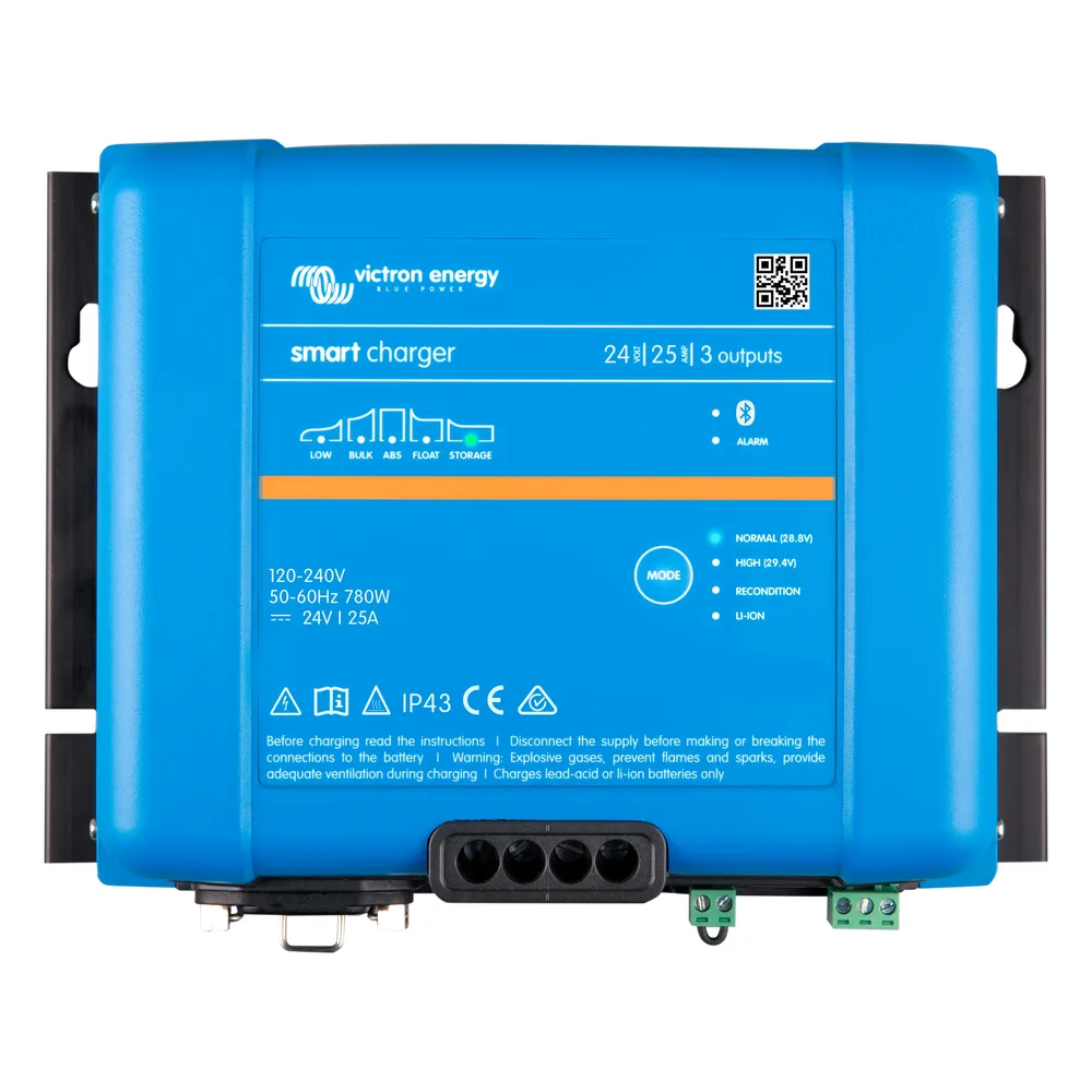 Phoenix Smart IP43 24/25 / Cargador de Baterías 24V, 25A / Para Ambientes Marinos y Terrestres. /  Para baterías de Plomo y Litio
