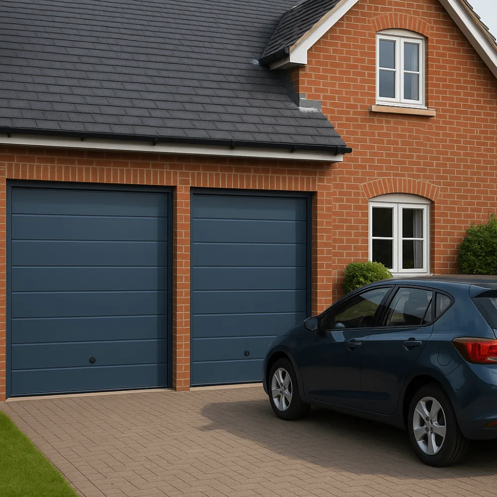 Puerta D / Garage D / Alta Calidad / Linea Central / Color GRIS /  acabdo DELUXE / 20X8 pies / AISLADA / Estilo Americana. – vista 2