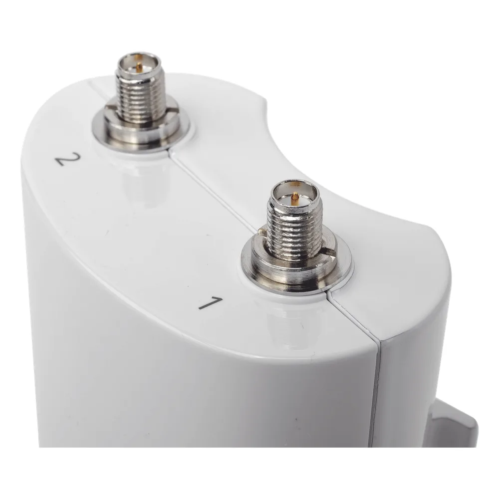 Radio Estación Base de hasta 500 Mbps, Frecuencia de 4.9-6.4 GHz, IP67, 2x2:2 MIMO, Monitoreo a través de la nube, Adaptación automática al entorno. – vista 5