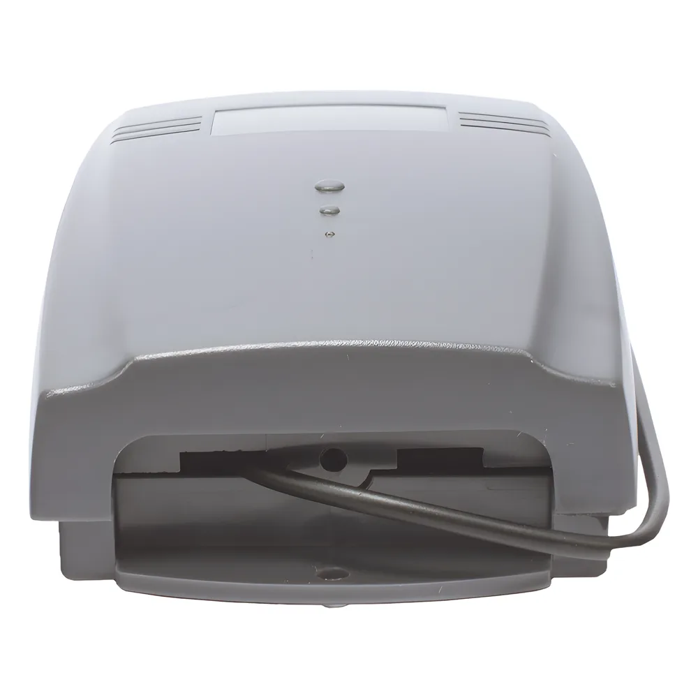 Receptor Inalámbrico Programable Externo de 3 Canales para Controles AccessPro  /  Permite Eliminar Controles Individualmente – vista 2
