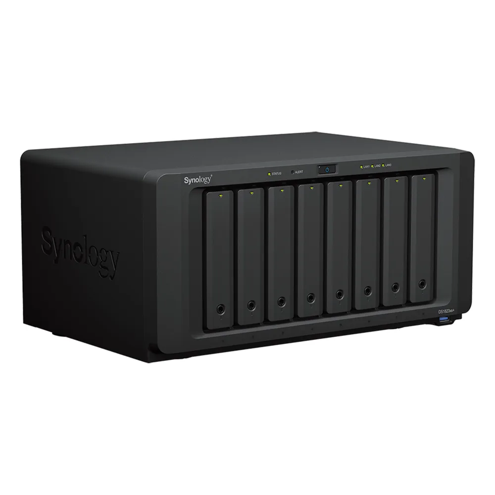Servidor de Almacenamiento NAS Synology DiskStation DS1823xs+ | 8 Bahías | 144 TB Bruto | Expansión hasta 324 TB | 10GbE | RAID F1,0,1,5,6,10 | Caché SSD. – vista 3