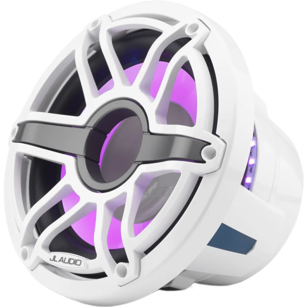 Subwoofer Náutico 10" (25.4 cm) / JL Audio M6 / LED Transflective / Rejilla Deportiva Blanca / 250 W RMS / 4 &Omega; / Uso Cerrado / Cono de Polipropileno Relleno de Mica / Montaje 150 mm (5.90 in) / Náutico – vista 3