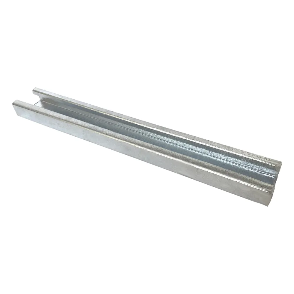 Unicanal liso 4x2, 3000 mm, con acabado Galvanizado por inmersión en caliente